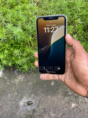 Apple iPhone XR 64 GB Yellow