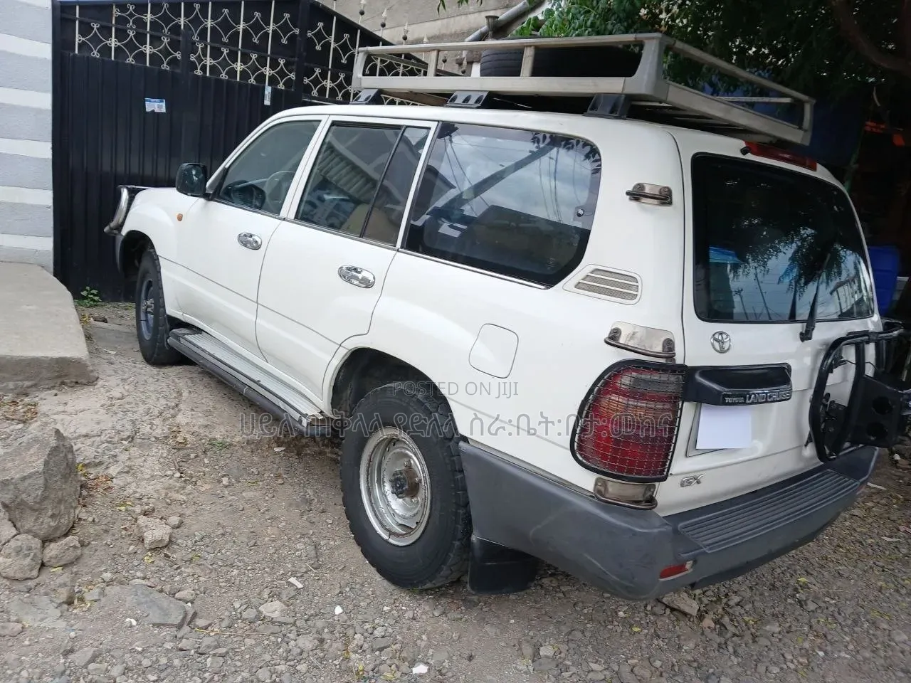 Toyota Land Cruiser 2004 Off white