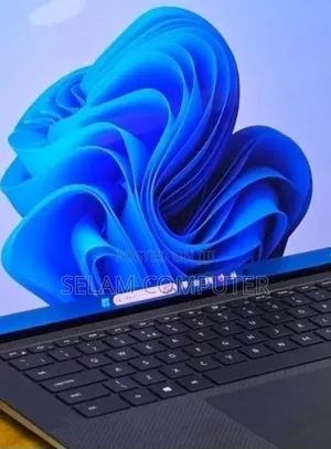 New Laptop Dell Precision 5560 16GB Intel Core i7 SSD 512GB