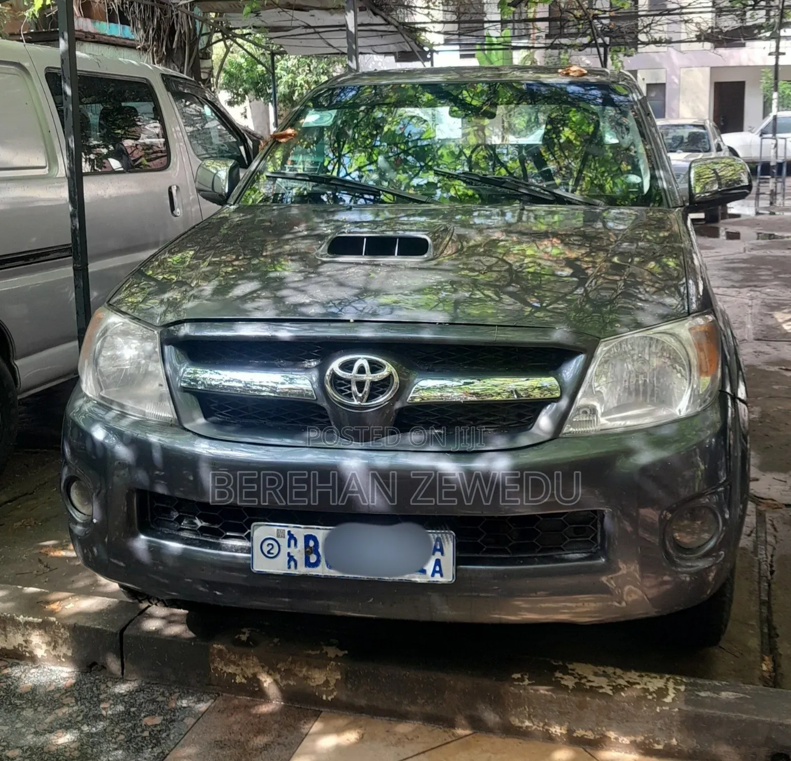 Toyota Hilux 2008 Gray