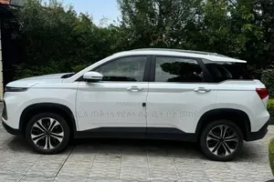 Chevrolet Captiva 2023 Ivory