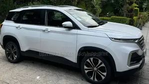 Chevrolet Captiva 2023 Ivory