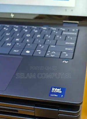 New Laptop HP OmniBook 5 Flip 16GB Intel Core Ultra 7 SSD 512GB