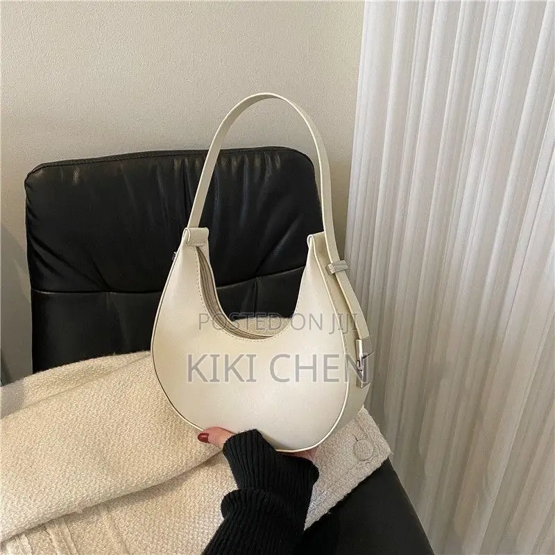 Designer Style Premium Handbag – New Arrival