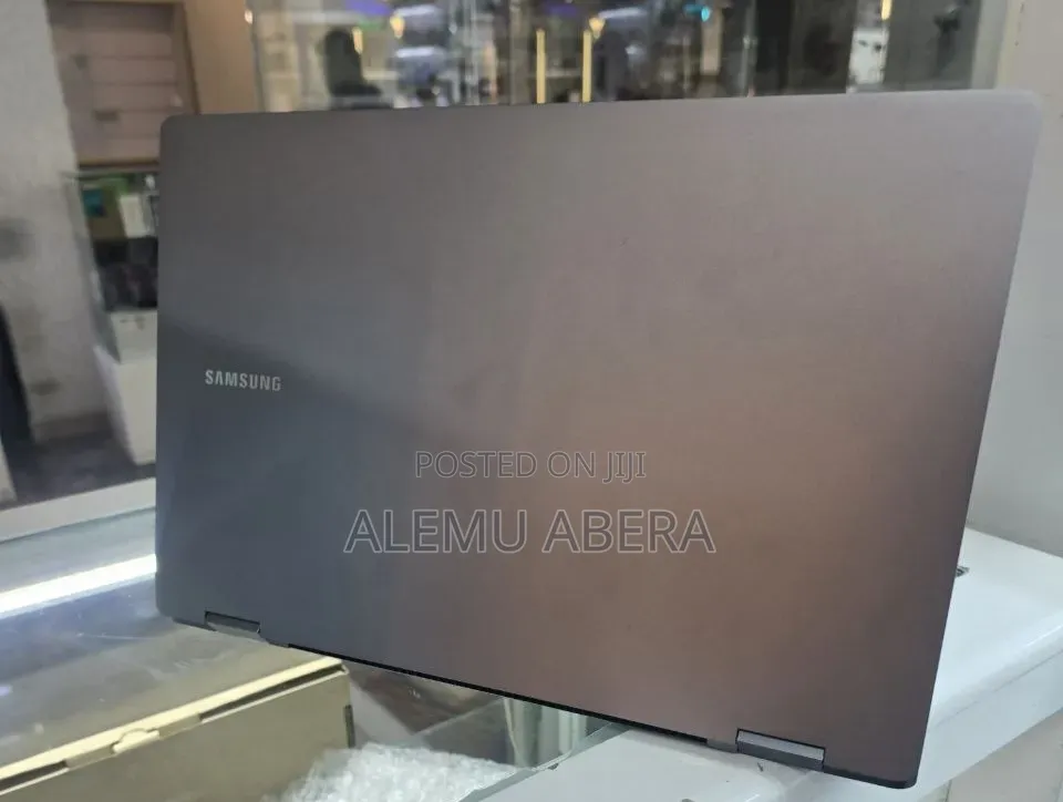 New Laptop Samsung NP-X360 16GB Intel Core Ultra 7 SSD 512GB