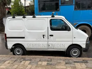 Suzuki Every 2000