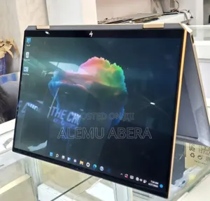 New Laptop HP Spectre 16GB Intel Core i7 SSD 512GB
