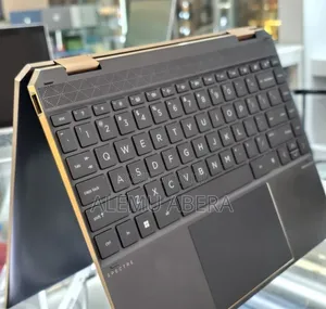 New Laptop HP Spectre 16GB Intel Core i7 SSD 512GB