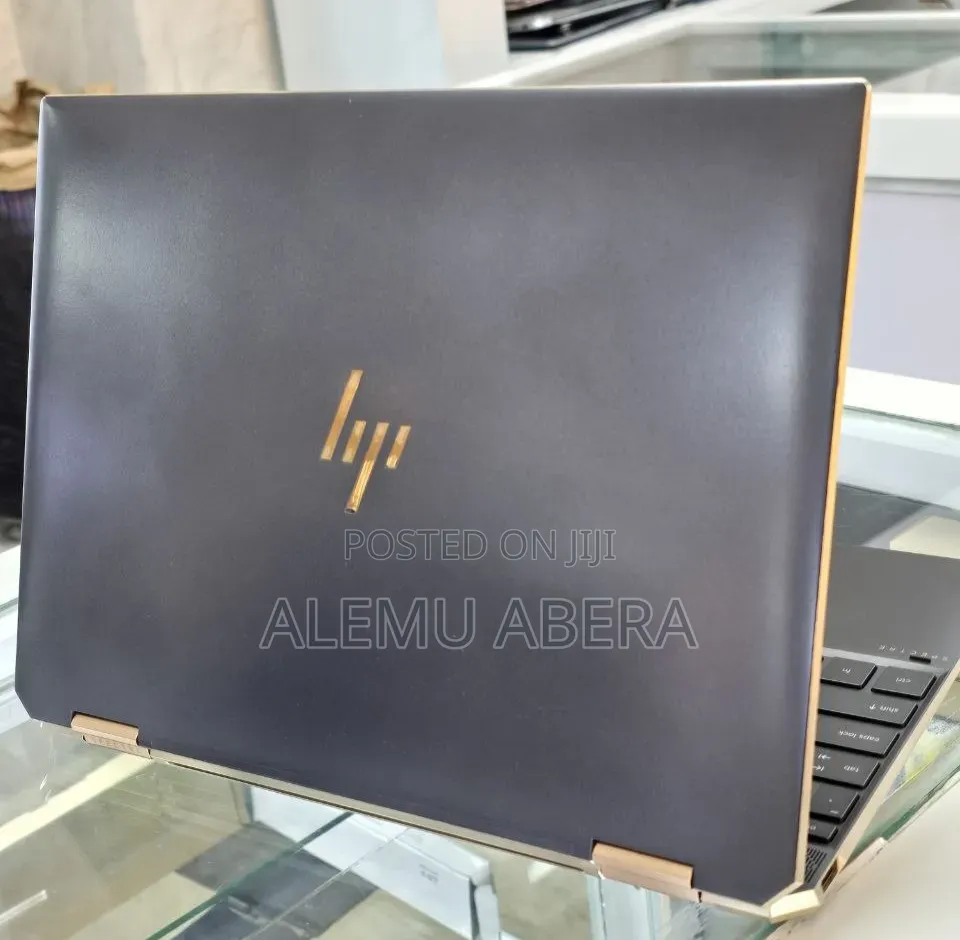 New Laptop HP Spectre 16GB Intel Core i7 SSD 512GB