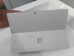 New Laptop Microsoft Surface Pro 8 8GB Intel Core i5 SSD 256GB