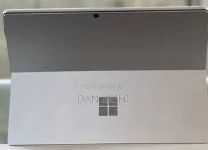 New Laptop Microsoft Surface Pro 8 16GB Intel Core i5 SSD 256GB