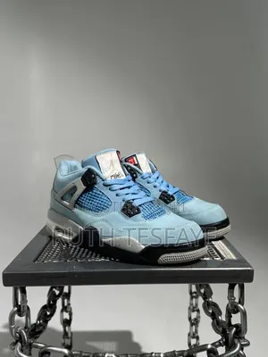 Jordan 4 University Blue