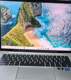 New Laptop HP EliteBook 840 G9 16GB Intel Core i5 SSD 512GB