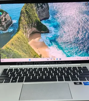 New Laptop HP EliteBook 840 G9 16GB Intel Core i5 SSD 512GB