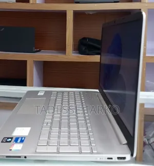 New Laptop HP Stream Notebook 8GB Intel Core i5 SSD 512GB