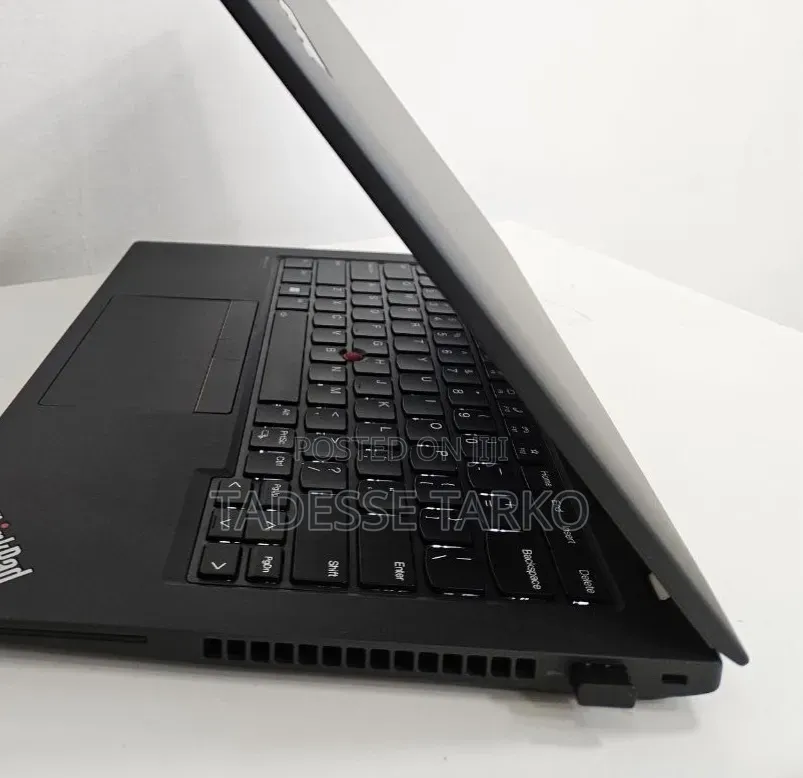 New Laptop Lenovo ThinkPad T14s Gen 2 16GB Intel Core i7 SSD 512GB