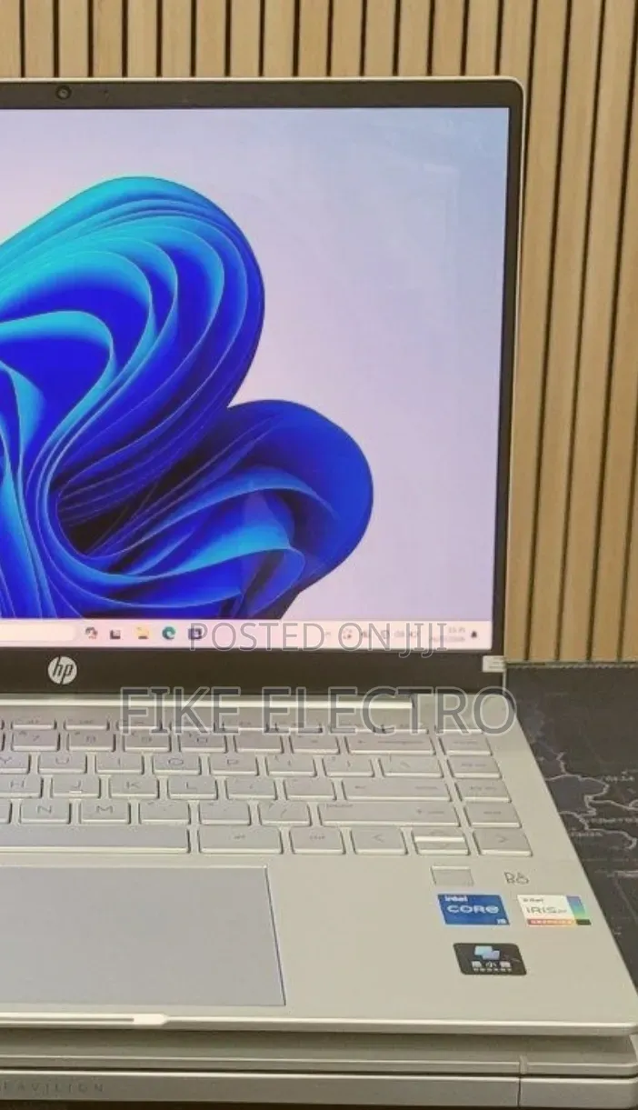 New Laptop HP Pavilion 14 16GB Intel Core i5 SSD 512GB