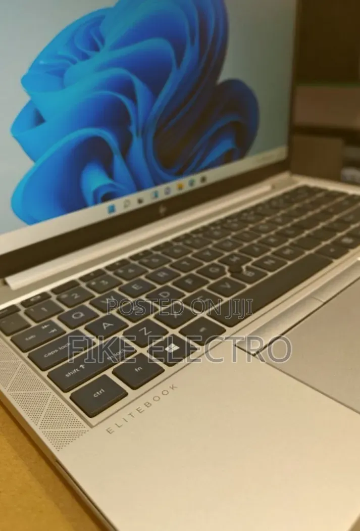 New Laptop HP EliteBook 840 G7 16GB Intel Core i7 SSD 512GB