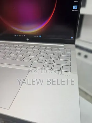 New Laptop HP Pavilion 13 16GB Intel Core i5 SSD 512GB