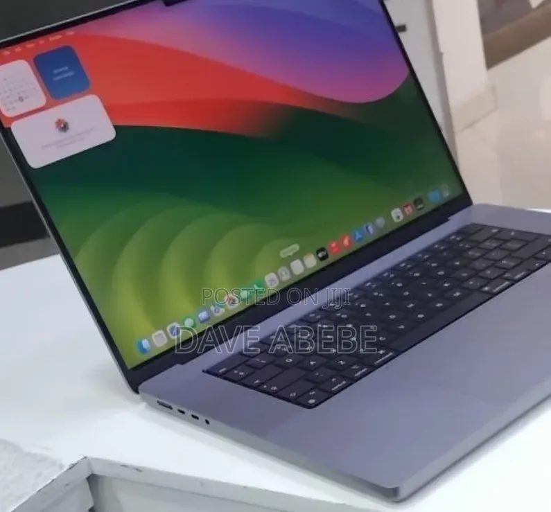 New Laptop Apple MacBook Pro 2021 M1 64GB Apple M1 Pro SSD 1T