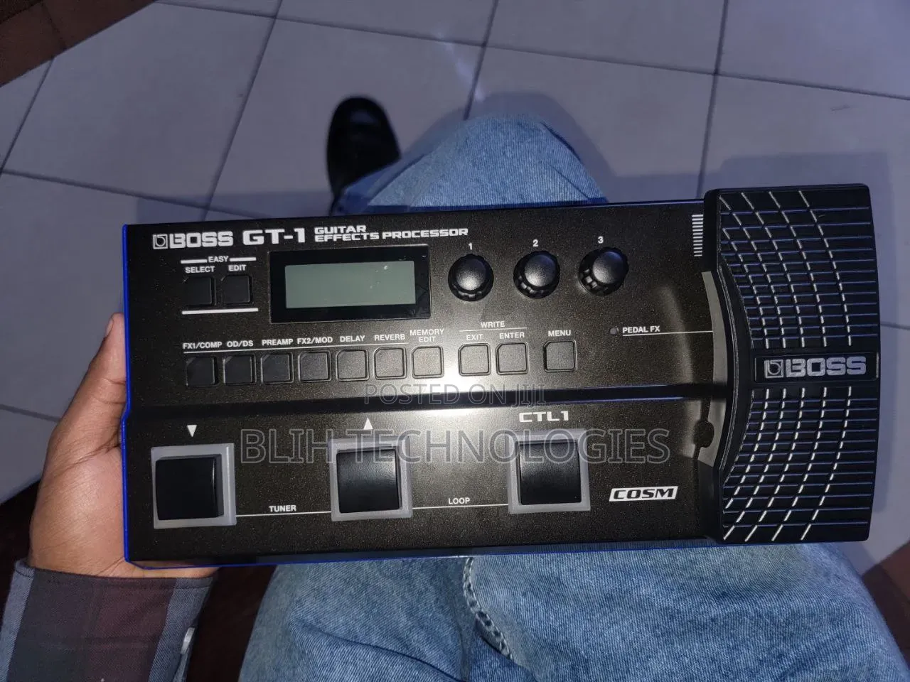 Boss Gt-1 Guitar Effects Pedal