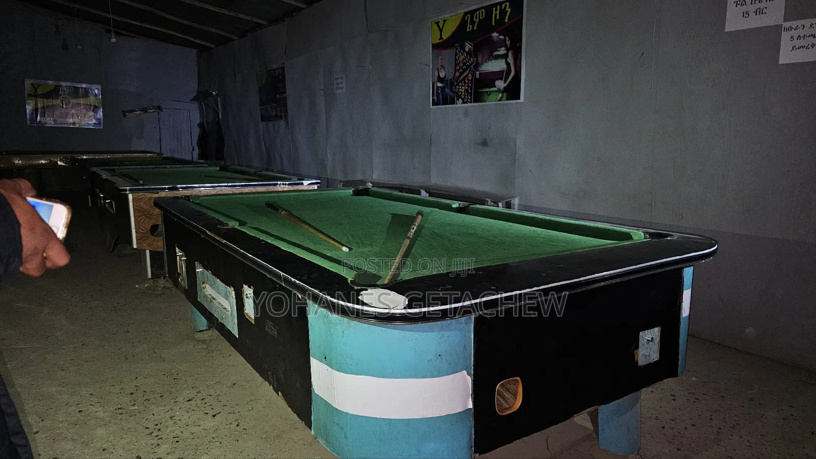 3 Pool Table ጥሩ ይዞታ ላይ ያሉ