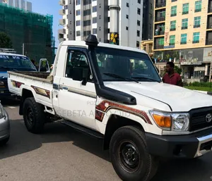 Toyota Land Cruiser 2008