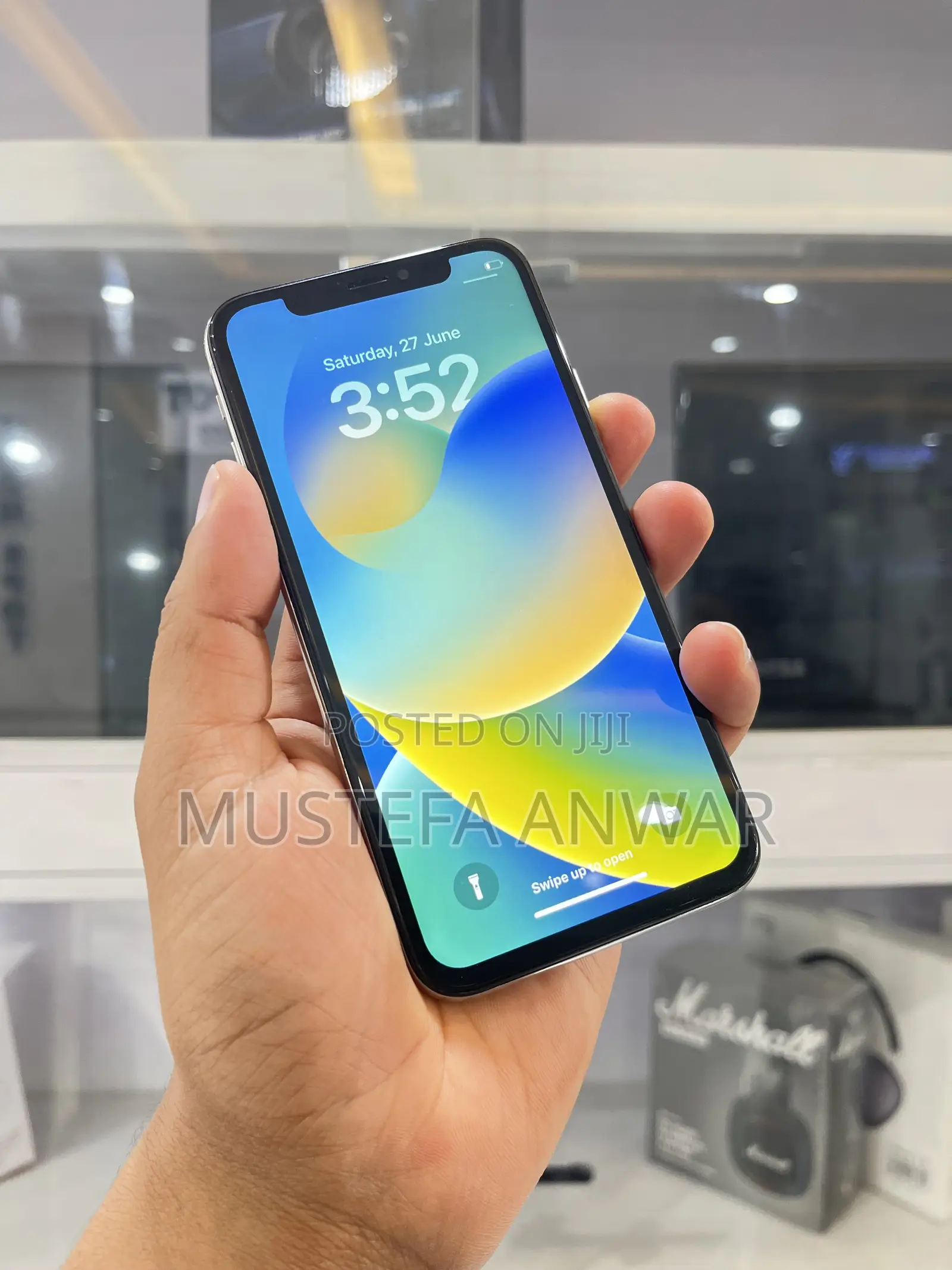 Apple iPhone X 256 GB White
