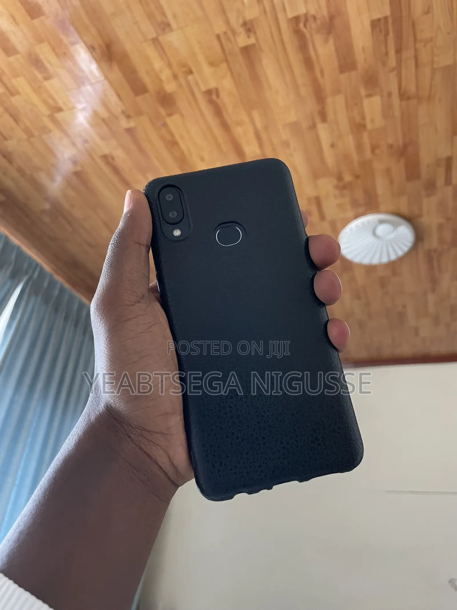Samsung A10 32 GB Black