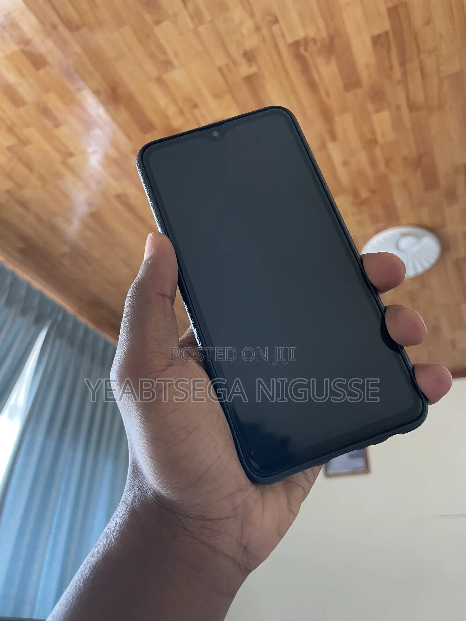 Samsung A10 32 GB Black