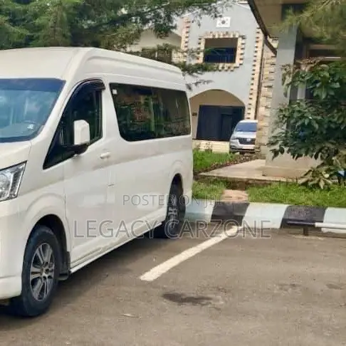 Toyota HiAce 2020 White