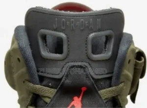 Air Jordan 6 Retro Travis Scott