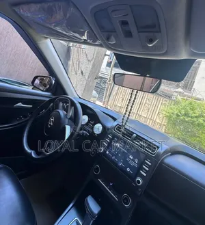 Hyundai Creta 2023 Silver