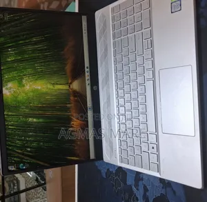 New Laptop HP Pavilion 15 16GB Intel Core i5 SSD 256GB