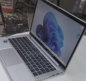 New Laptop HP EliteBook 830 G8 16GB Intel Core i5 SSD 512GB