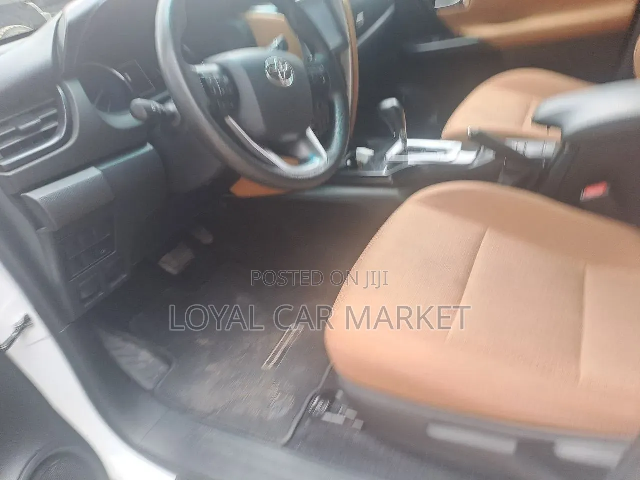 Toyota Fortuner 2023 White