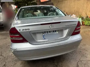 Mercedes-Benz C200 2003 Silver