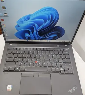 New Laptop Lenovo ThinkPad T14s Gen 2 16GB Intel Core i7 SSD 512GB