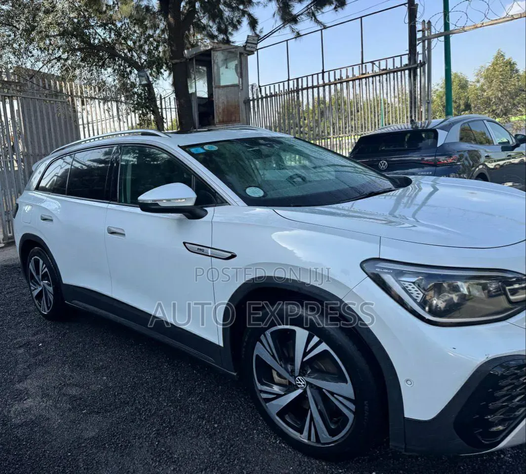Volkswagen ID.4 2023 White