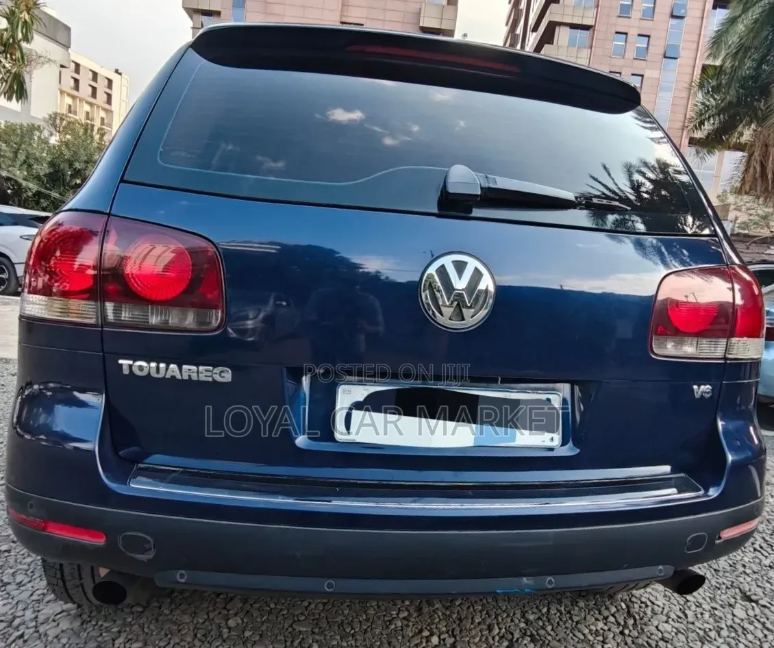 Volkswagen Touareg 2009 Blue