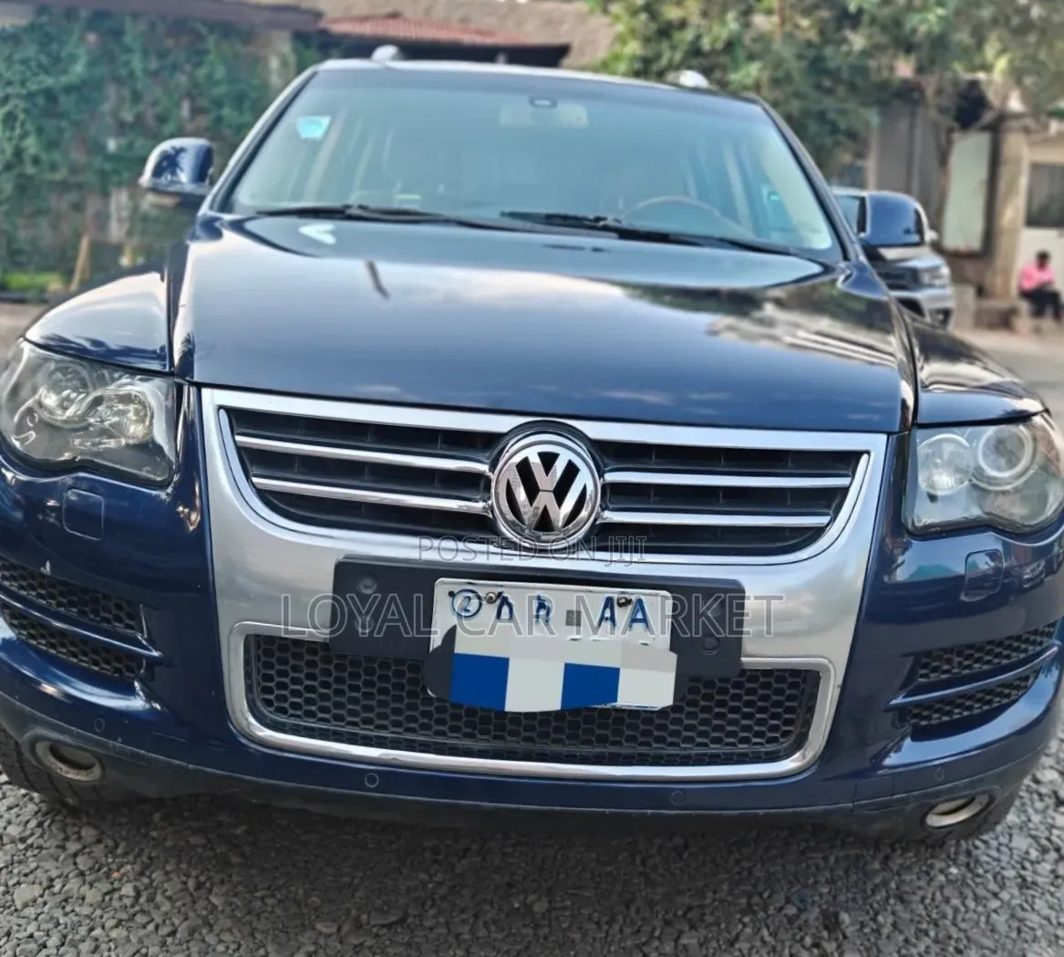 Volkswagen Touareg 2009 Blue