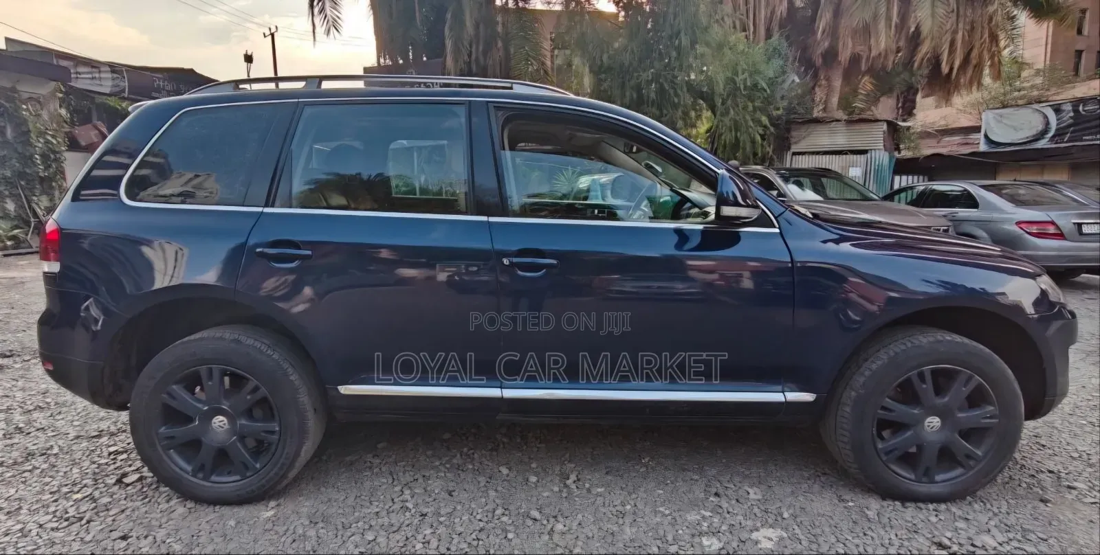 Volkswagen Touareg 2009 Blue
