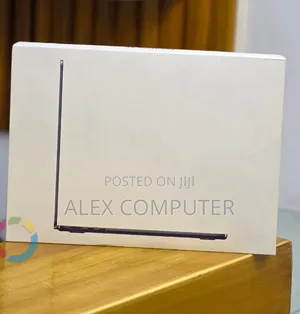 New Laptop Apple MacBook Air 2026 M5 16GB Apple M5 SSD 512GB