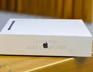 New Laptop Apple MacBook Air 2026 M5 16GB Apple M5 SSD 512GB