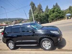 Toyota Land Cruiser Prado 2013 Black