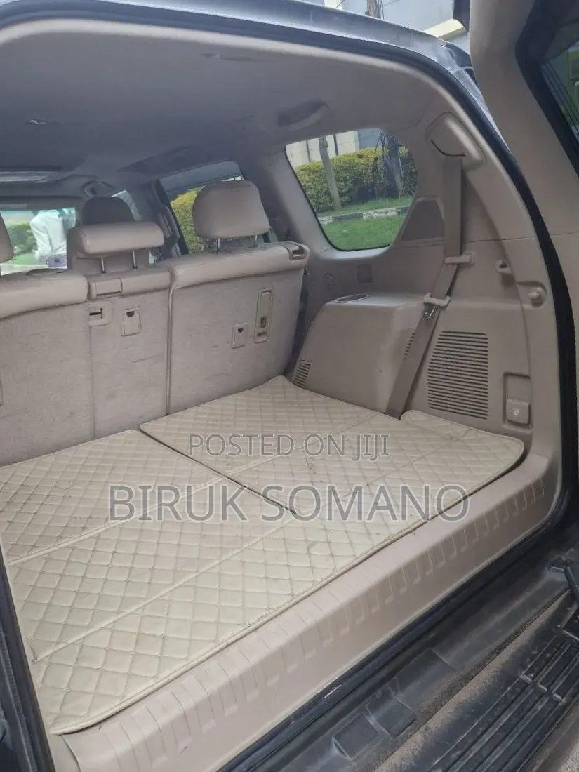 Toyota Land Cruiser Prado 2013 Black