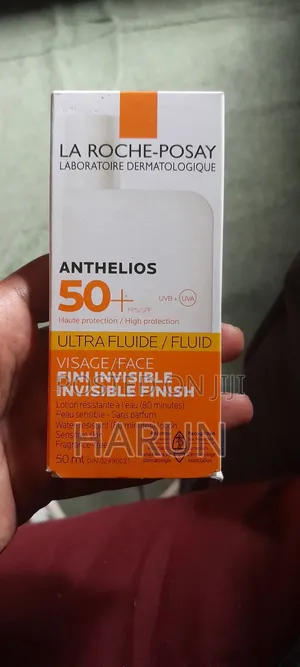 La Roche-Posay Anthelios Uvmune 400 Invinsible Fluid Sfp50+ Sunscreen