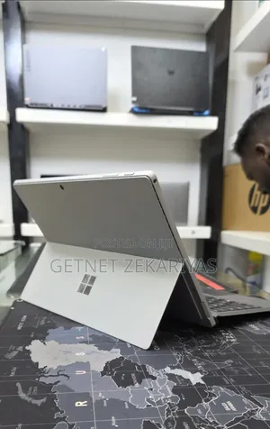 New Laptop Microsoft Surface Pro 7+ 16GB Intel Core i7 SSD 512GB