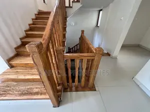 7bdrm House in Bole for rent