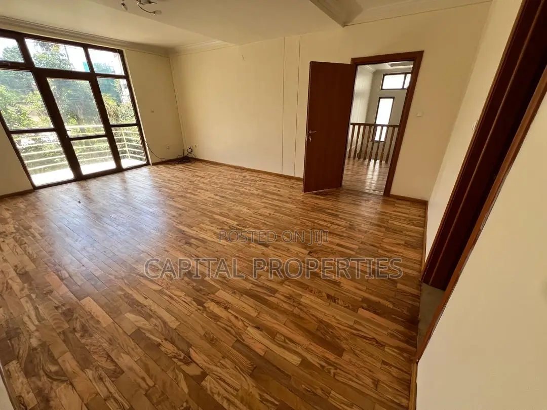 7bdrm House in Bole for rent